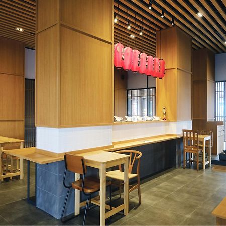 טנגרנג Hotel Osaka Pik2 מראה חיצוני תמונה