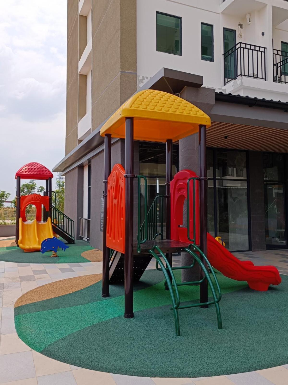 טנגרנג Hotel Osaka Pik2 מראה חיצוני תמונה
