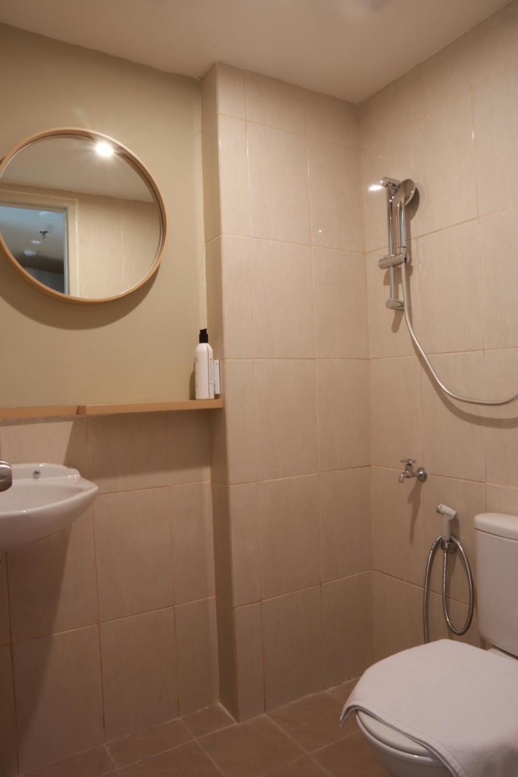 טנגרנג Hotel Osaka Pik2 מראה חיצוני תמונה